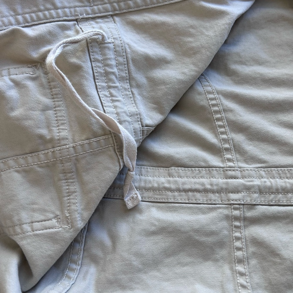 L.L.Bean tan cotton utility jacket. Preppy. Military inspired. EUC. Travel. Work - Picture 14 of 16